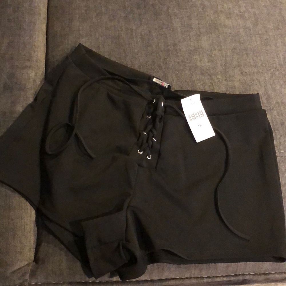 Black short